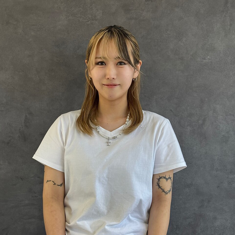 スタイリスト 佐々木 優奈 | BOOST men's hair salon | 浜松市の本格派メンズヘアサロン