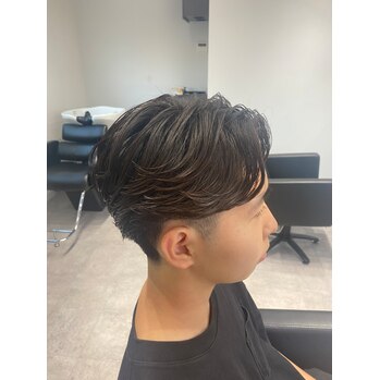 フェザーパーマ | 浜松市の本格派メンズヘアサロン