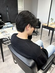 襟足スッキリ毛流れセンターパート | BOOST men's hair salon | 浜松市の本格派メンズヘアサロン