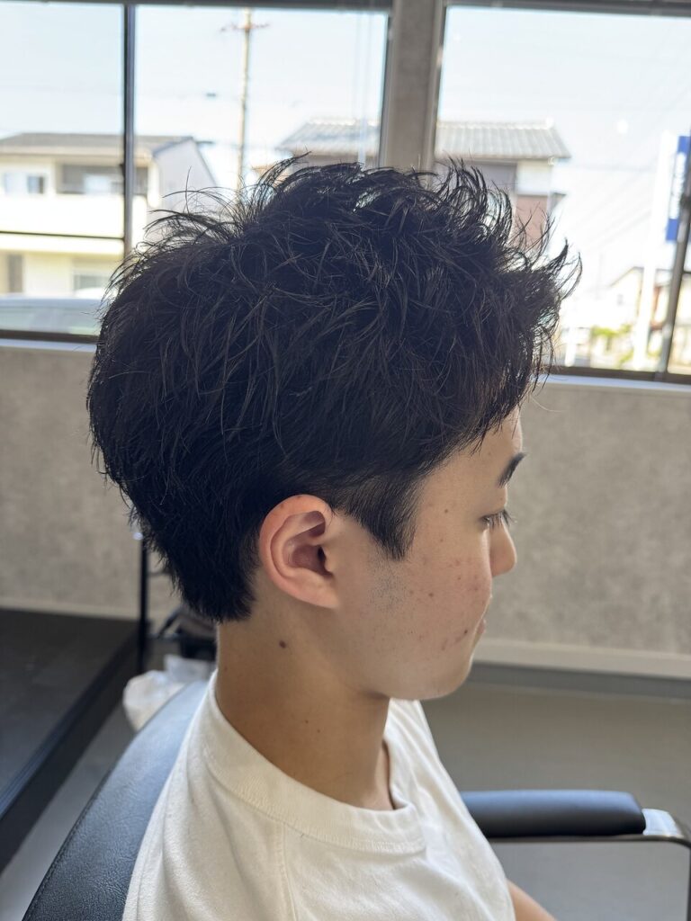 黒髪スパイキーショート | BOOST men's hair salon | 浜松市の本格派メンズヘアサロン| BOOST men's hair salon | 浜松市の本格派メンズヘアサロン
