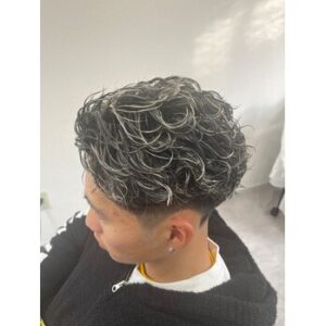 ホワイトメッシュ×ギャングスパイラル | 浜松市の本格派メンズヘアサロン