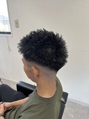 仏陀パーマ落ちかけ | BOOST men's hair salon | 浜松市の本格派メンズヘアサロン